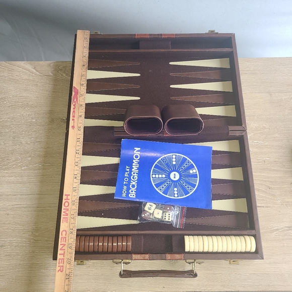 Vintage Backgammon Set Travel Board Game Brown Faux Leather Case Handle 15x10” - Picture 11 of 11